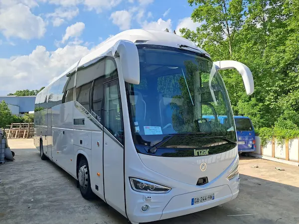 Photo de notre autocar partenaire à Lyon